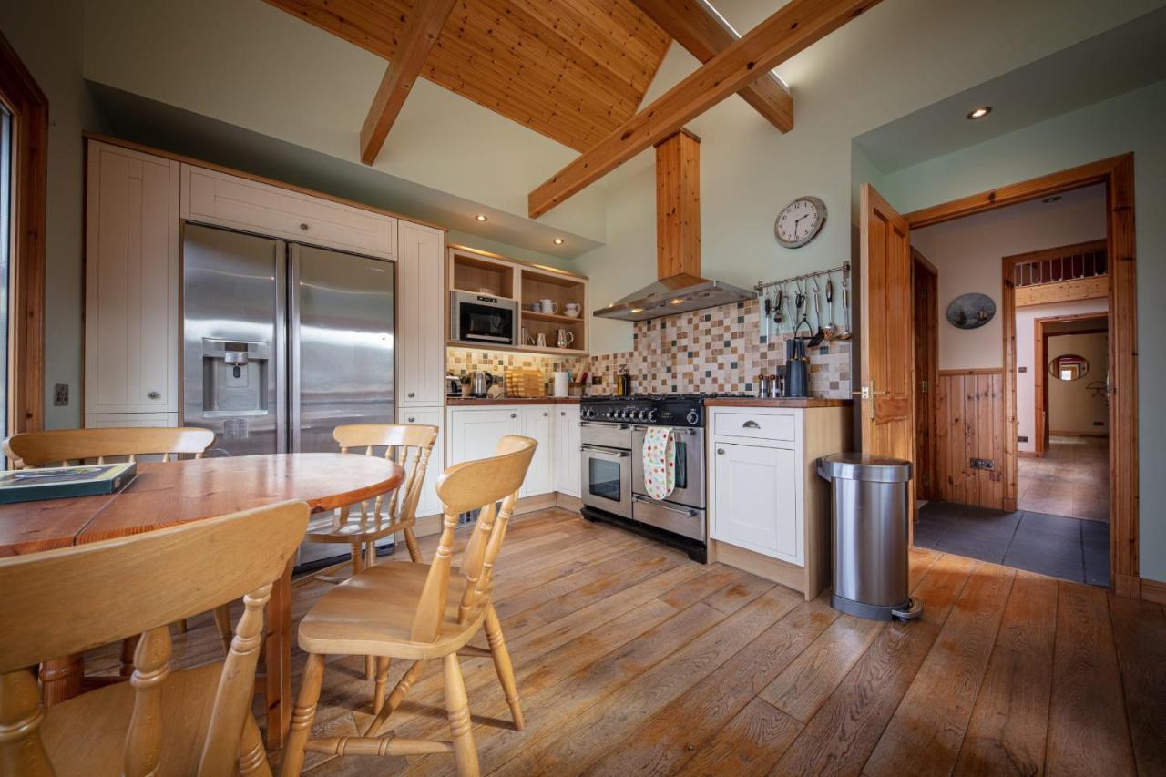 Shore Cottage Isle Of Skye Portree Exterior photo